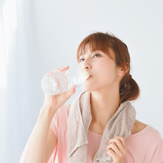 北九州・下関で落ちない眉やリップ、アイラインのメイクアートメイク。スポーツや温泉、仕事終わりの夕方でも消えない看護師によるアートメイクで、眉が消えるストレスを軽減し、清潔感をキープ。